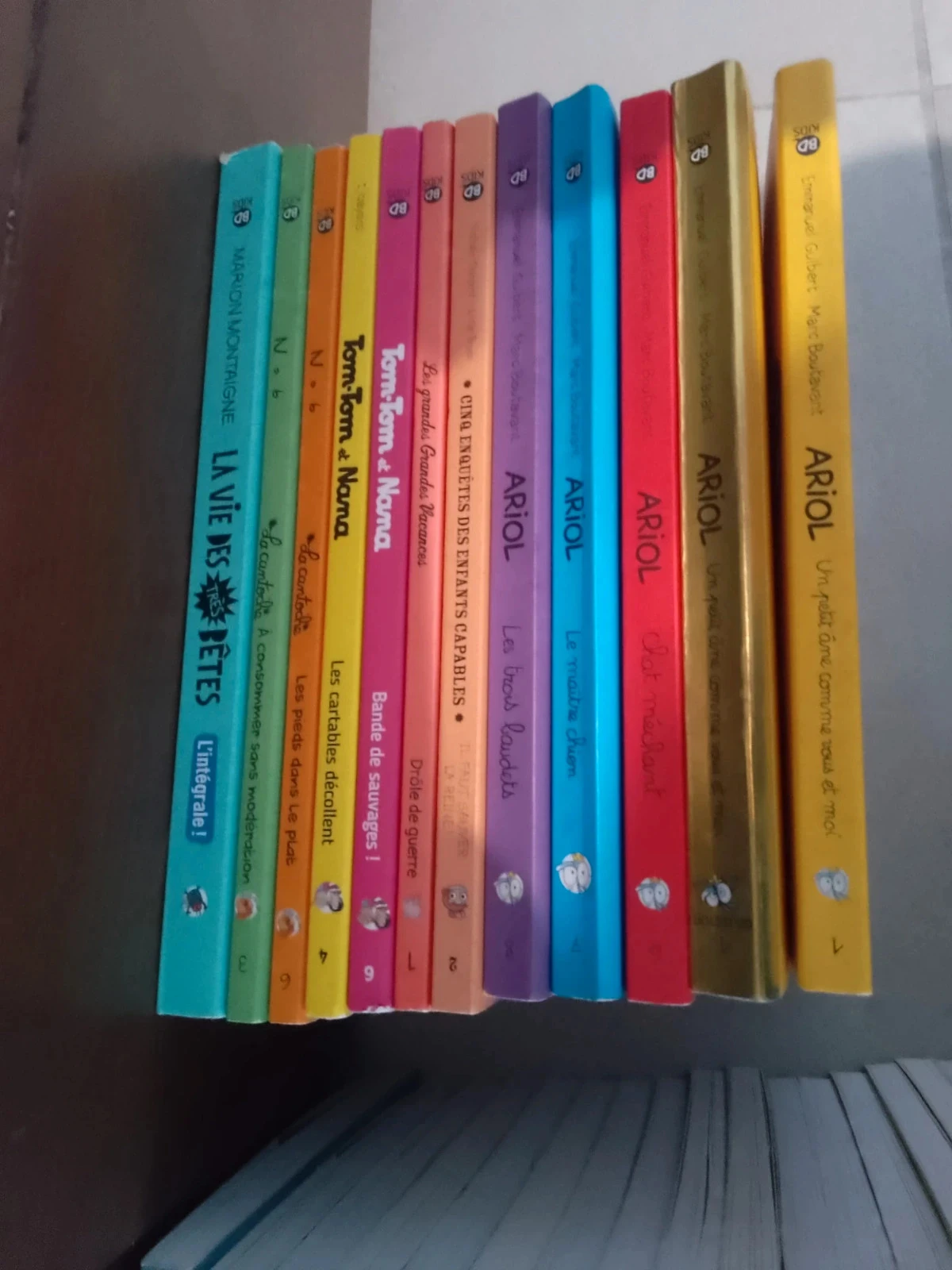 mortelle Adèle 7euros LA BD prijs vast Tom Tom ariol la cantoche – photo 6